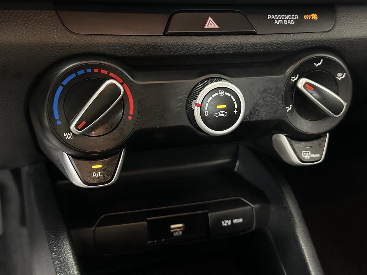 2023 Kia Rio LX Photo