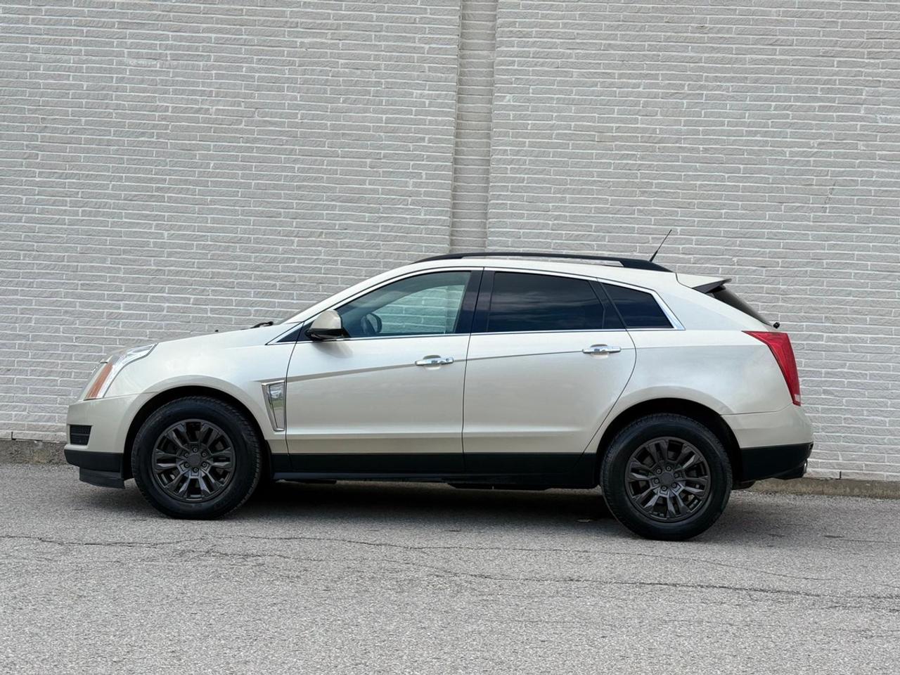 2013 Cadillac SRX LEATHER Photo4