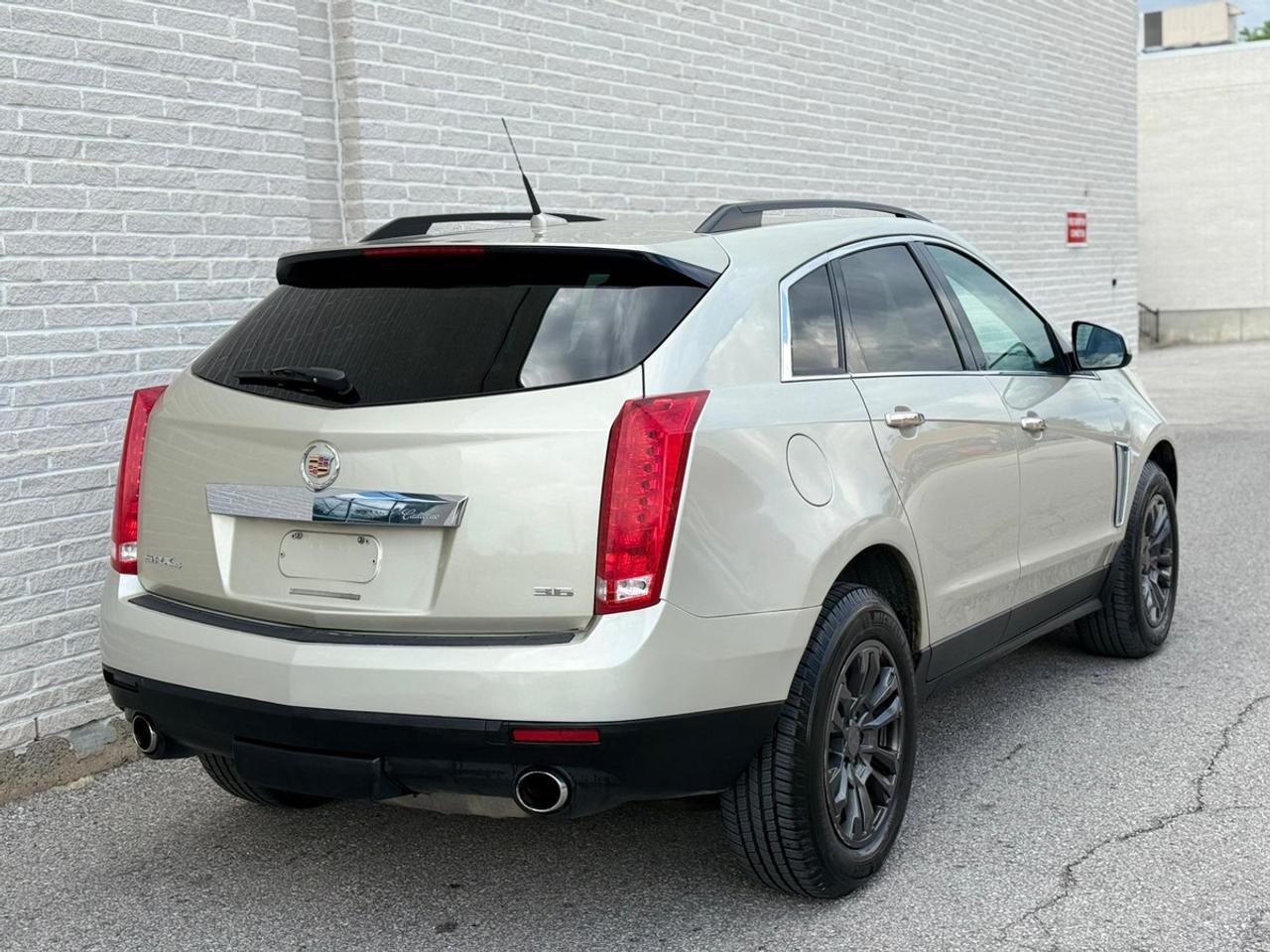 2013 Cadillac SRX LEATHER Photo