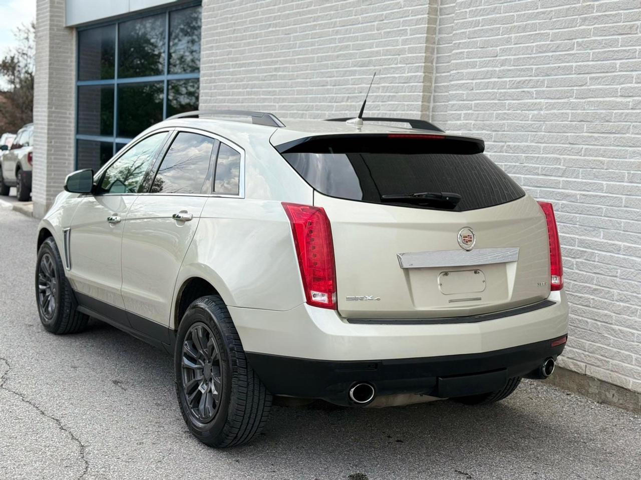 2013 Cadillac SRX LEATHER Photo