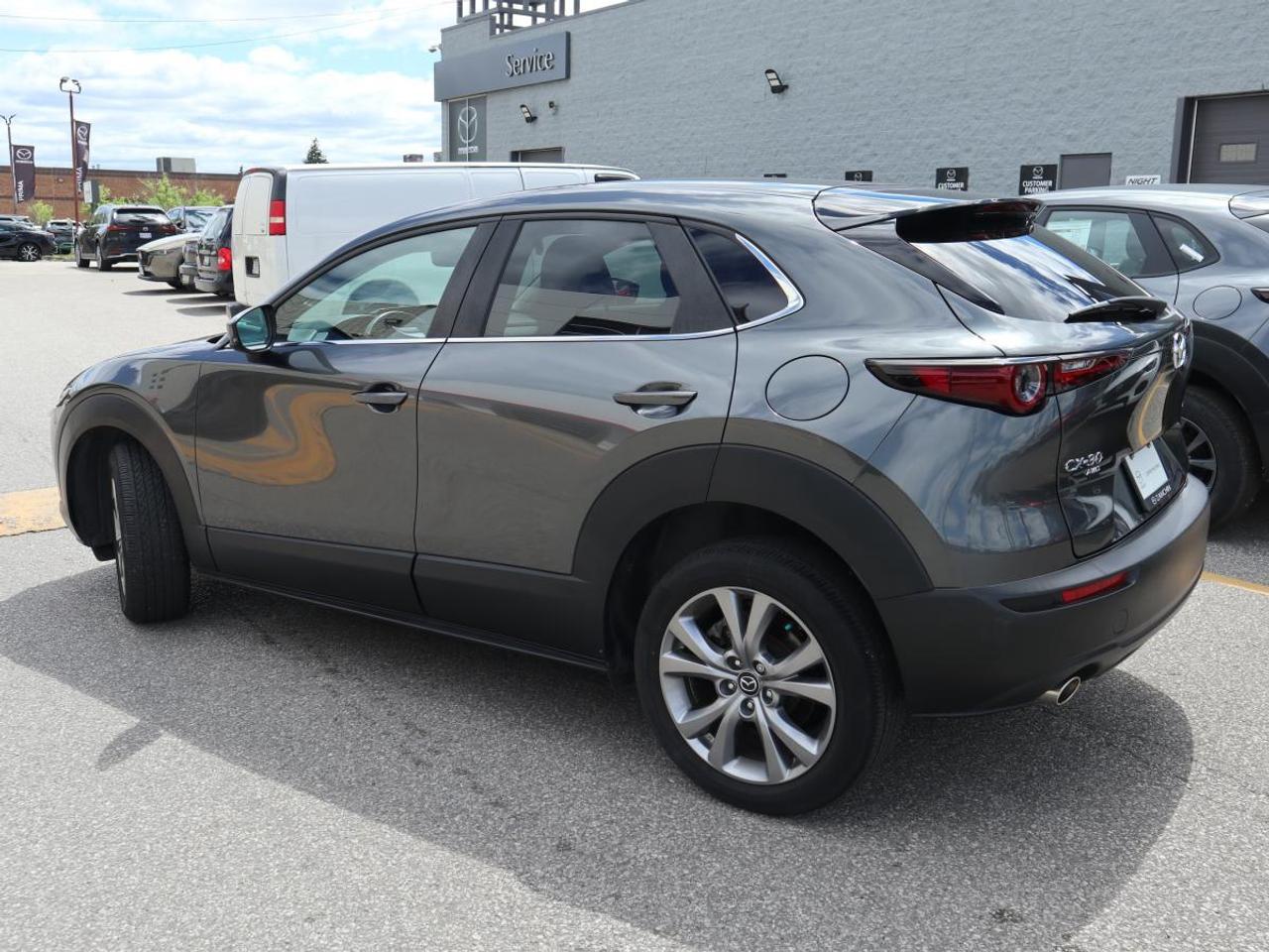 2023 Mazda CX-30 GS AWD/ EXTENDED WARRANTY/ ONLY 21K/ 3.95% RATE Photo