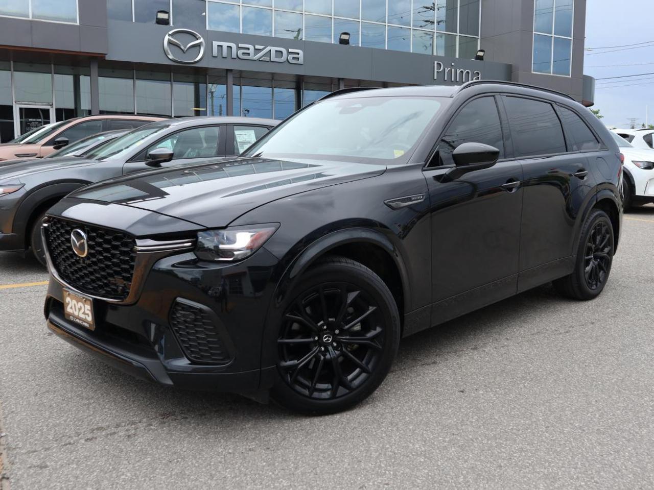 2025 Mazda CX-70 MHEV GT-P AWD/ EXTENDED WARRANTY/ ONLY 19K/ MUST SEE Photo0