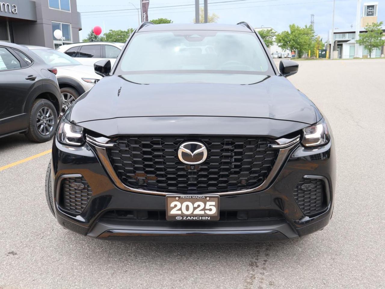2025 Mazda CX-70 MHEV GT-P AWD/ EXTENDED WARRANTY/ ONLY 19K/ MUST SEE Photo