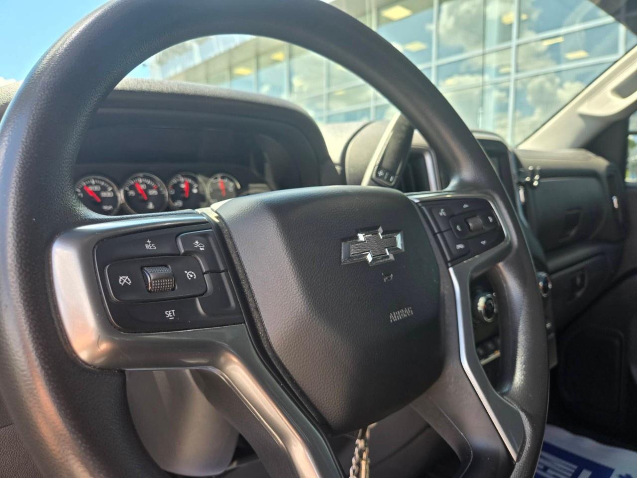 2022 Chevrolet Silverado 1500 LTD Crew Cab Standard Box 4-Wheel Drive Custom Trail Boss Photo