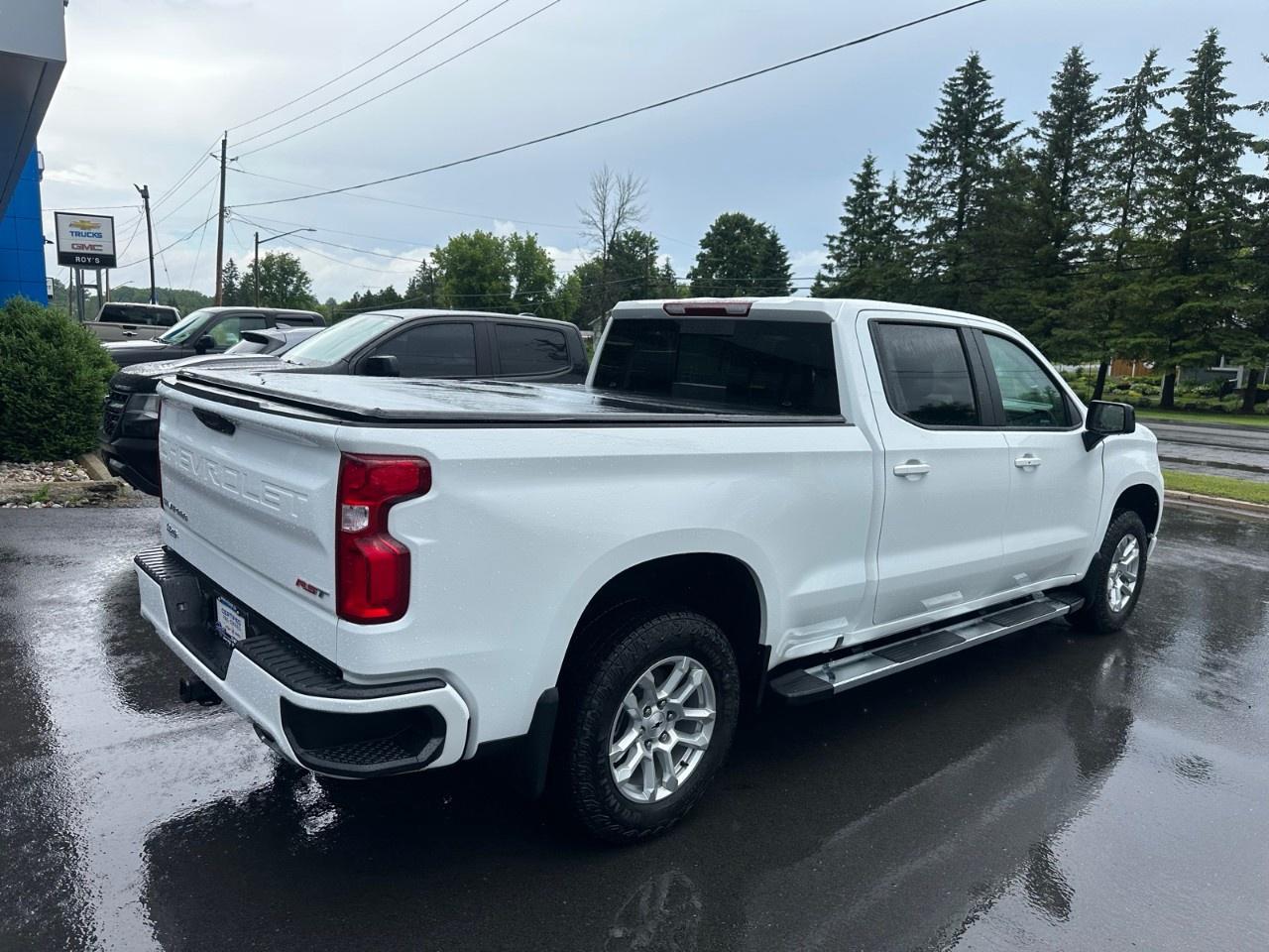 2025 Chevrolet Silverado 1500 Crew Cab Standard Box 4-Wheel Drive RST Photo