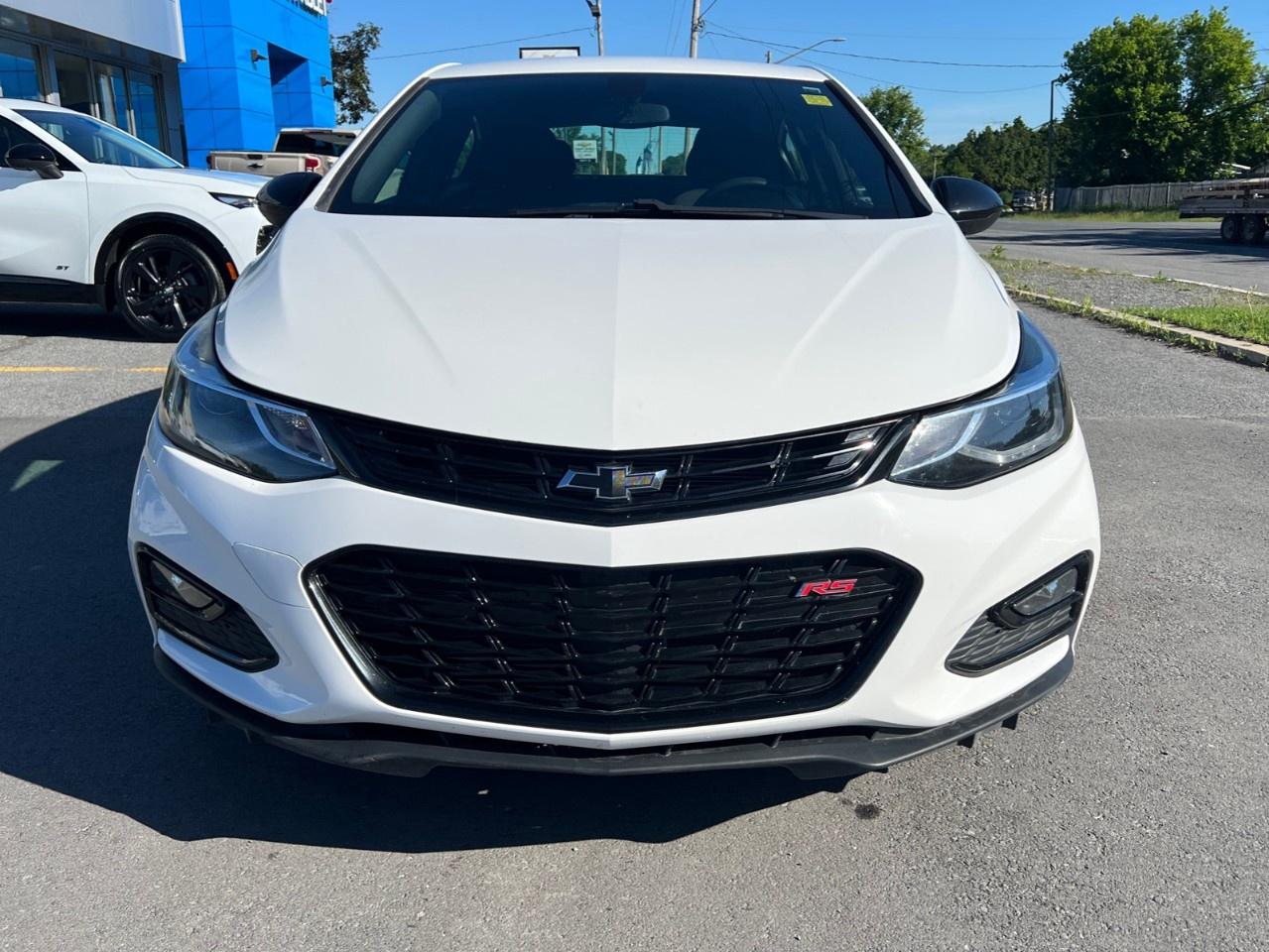 2018 Chevrolet Cruze Hatchback LT (Automatic) Photo