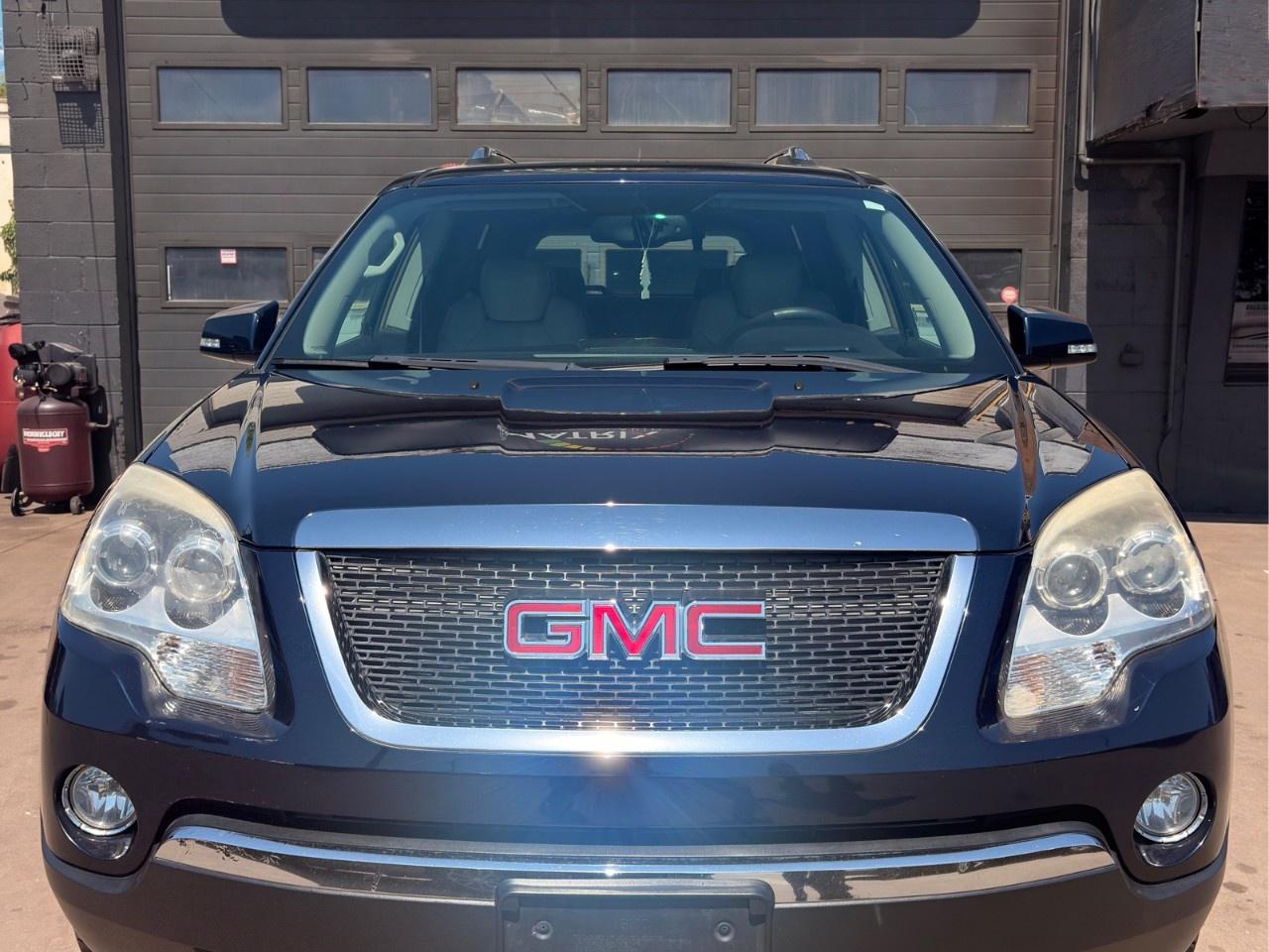 2007 GMC Acadia AWD 4DR SLT2 Photo