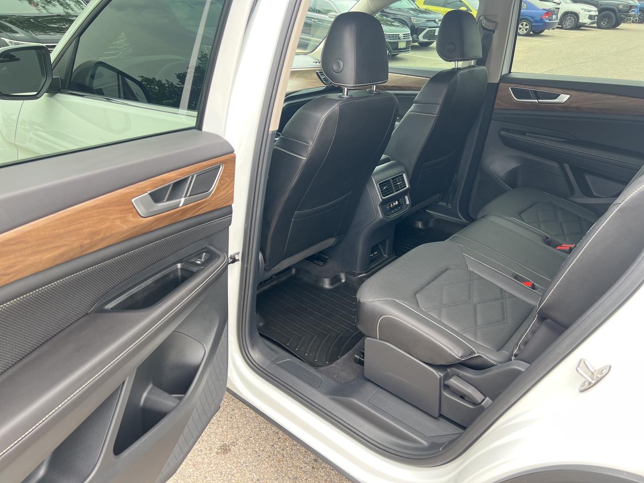 2025 Volkswagen Atlas Comfortline 2.0 TSI 4MOTION Photo