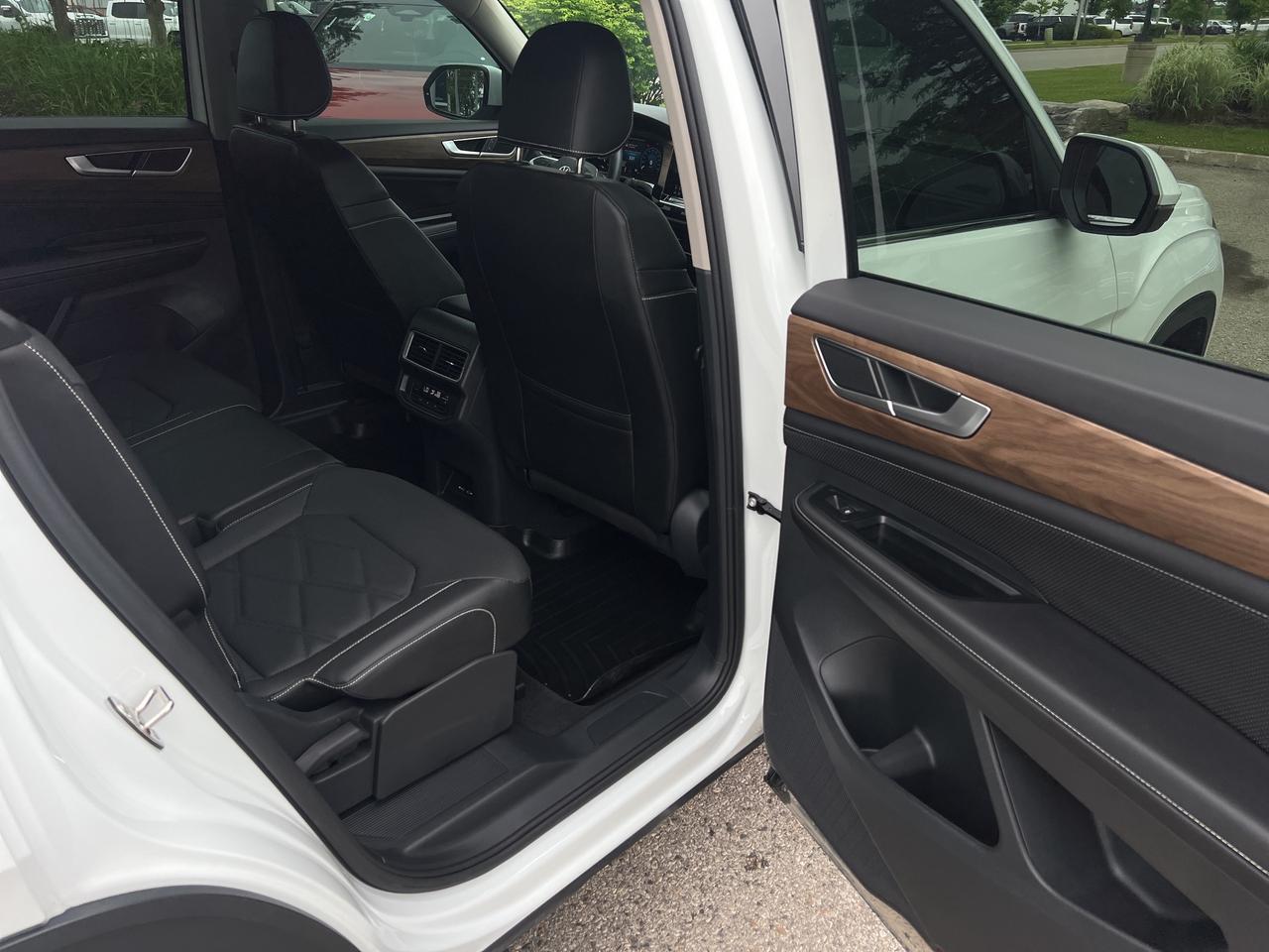 2025 Volkswagen Atlas Comfortline 2.0 TSI 4MOTION Photo
