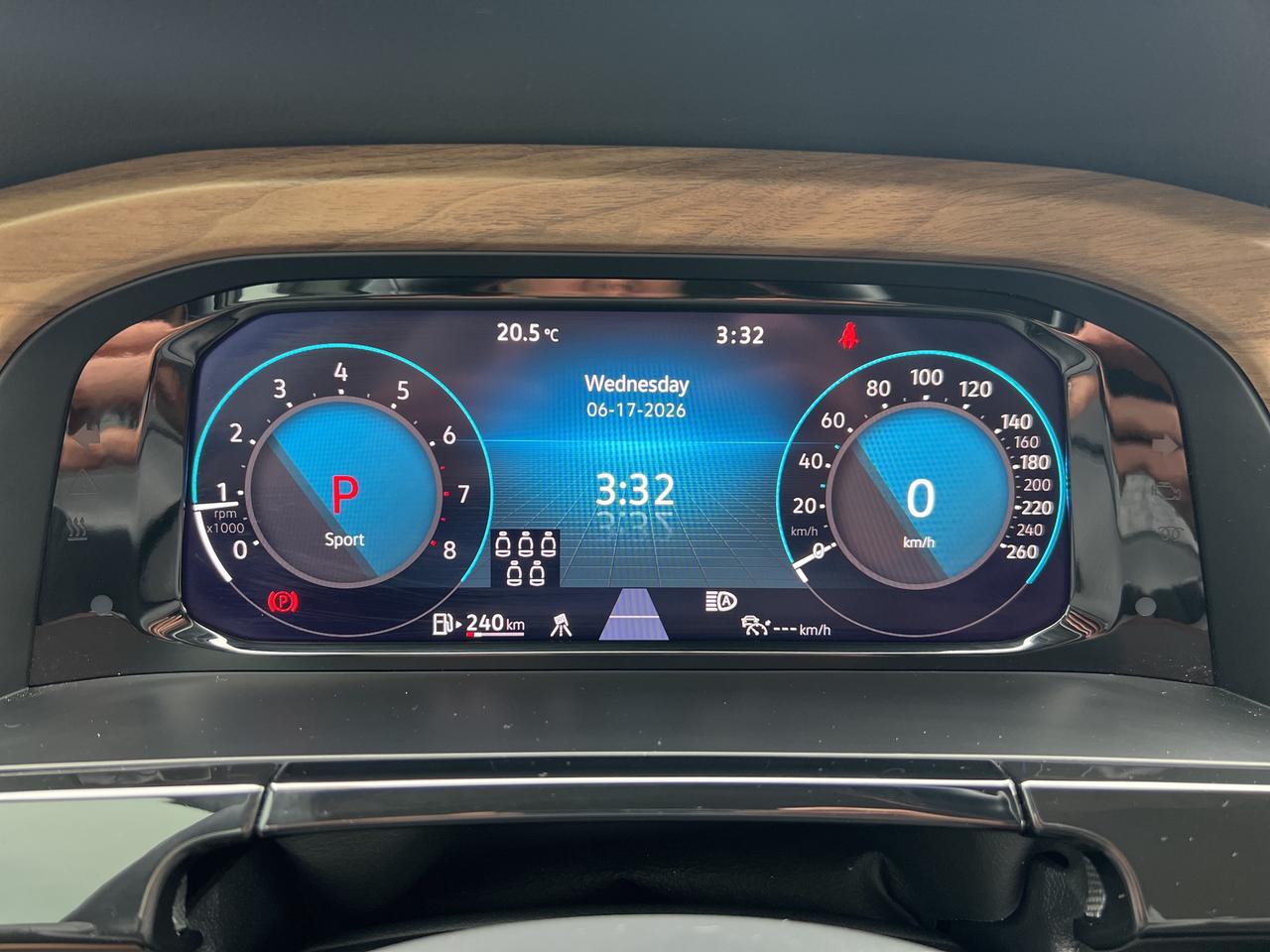 2025 Volkswagen Atlas Comfortline 2.0 TSI 4MOTION Photo