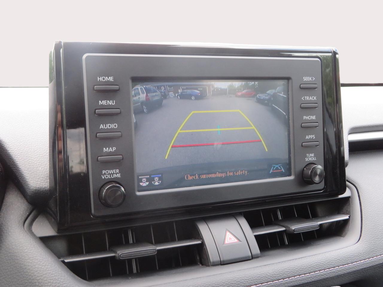 2020 Toyota RAV4 LE AWD Photo