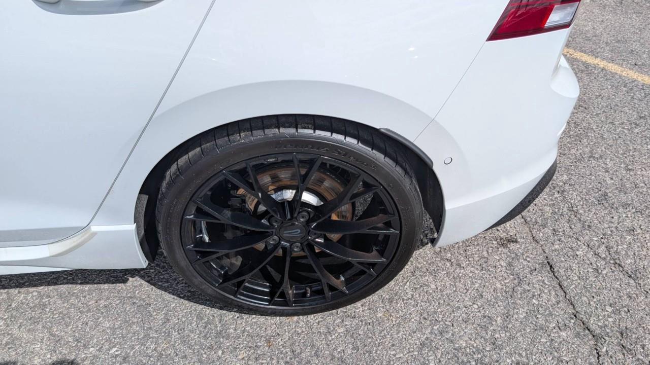 2025 Volkswagen Golf R Black Edition 4dr All-Wheel Drive 4MOTION Hatchback Photo