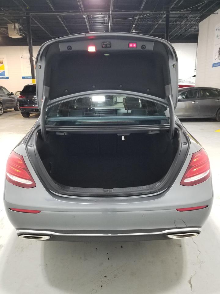 2017 Mercedes-Benz E-Class Base E 400 4dr All-Wheel Drive 4MATIC Sedan Photo