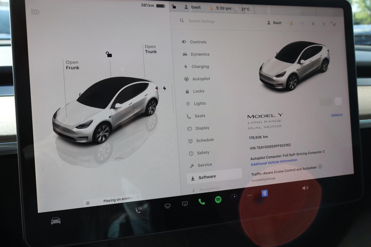 2023 Tesla Model Y Long Range   Dual Motor   No Accident   One Owner Photo