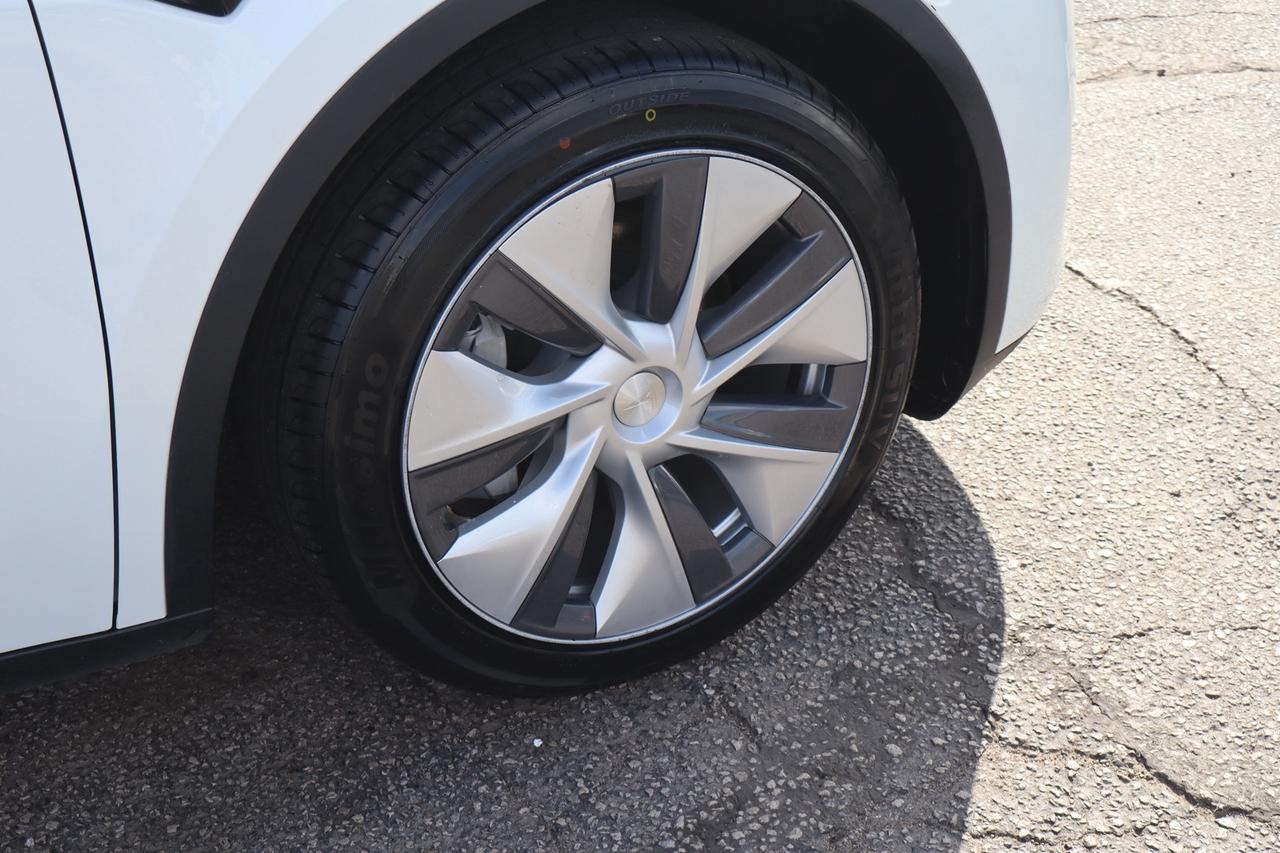 2023 Tesla Model Y Long Range   Dual Motor   No Accident   One Owner Photo