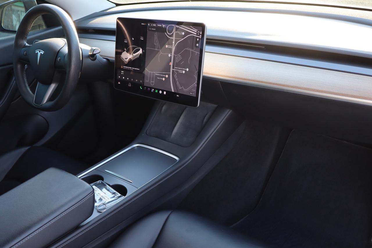 2021 Tesla Model Y Long Range   Dual Motor   No Accident   One Owner Photo