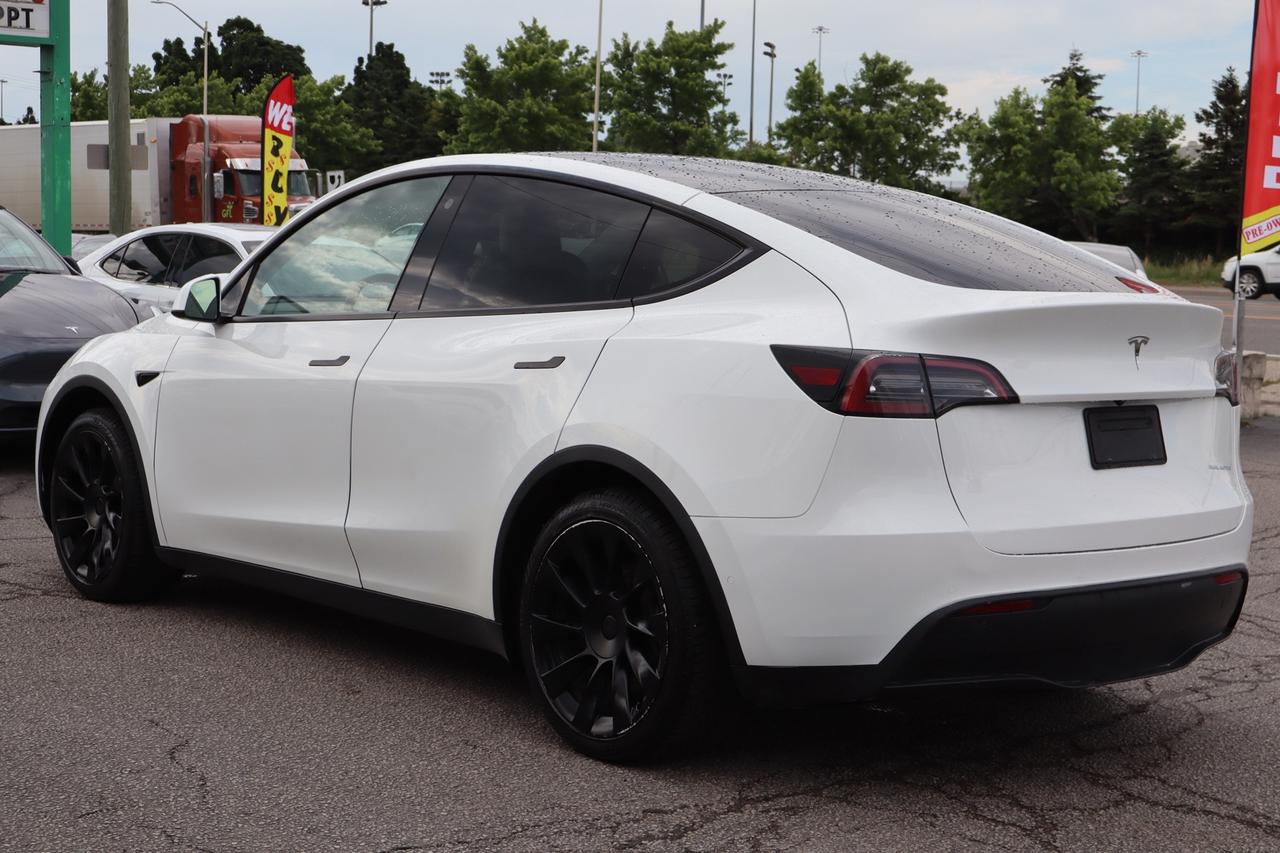2022 Tesla Model Y Long Range AWD   Dual Motor   7 Passenger Photo