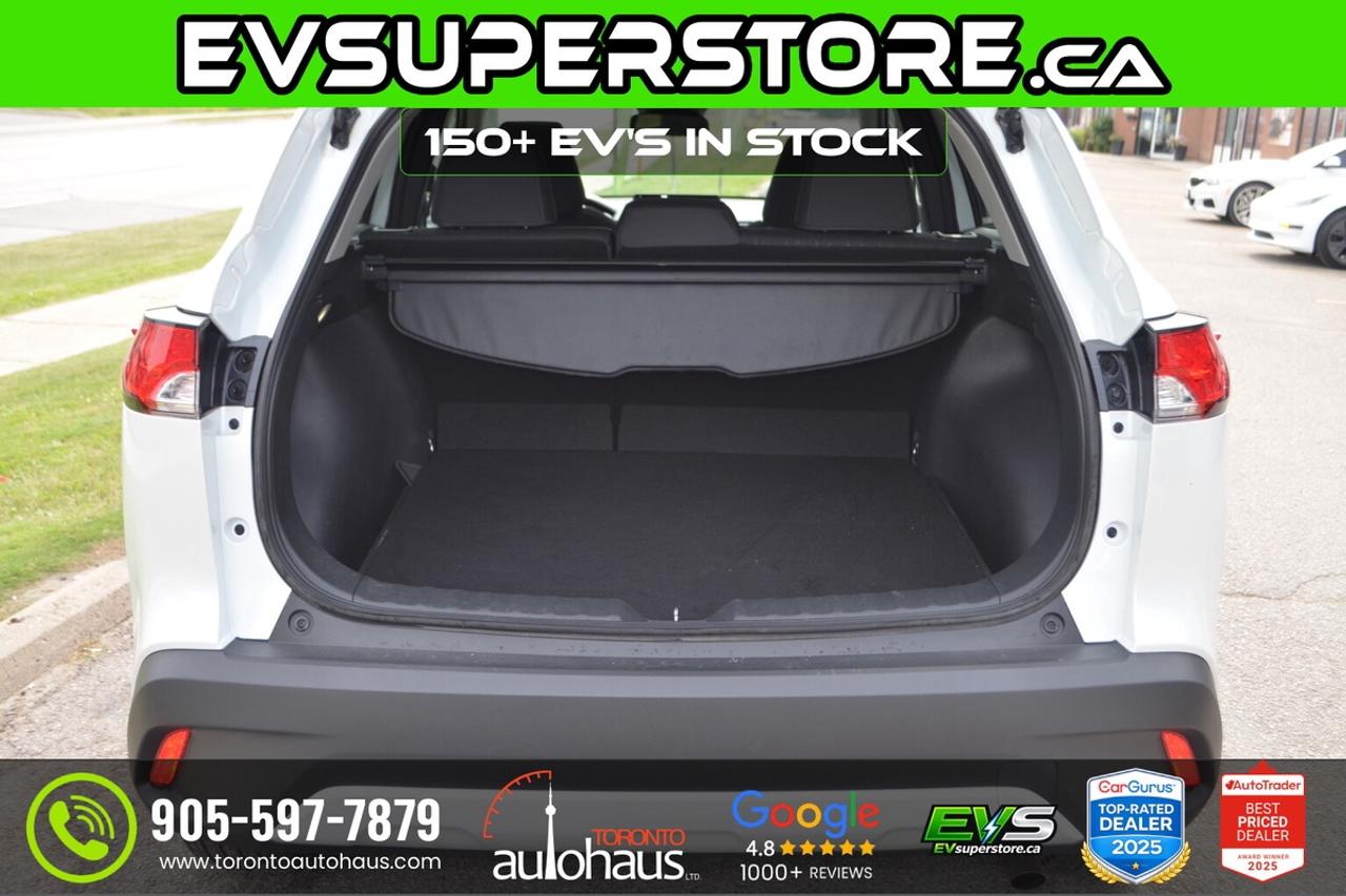 2023 Toyota Corolla Cross SUNROOF I OFF LEASE I 1 OWNER Photo
