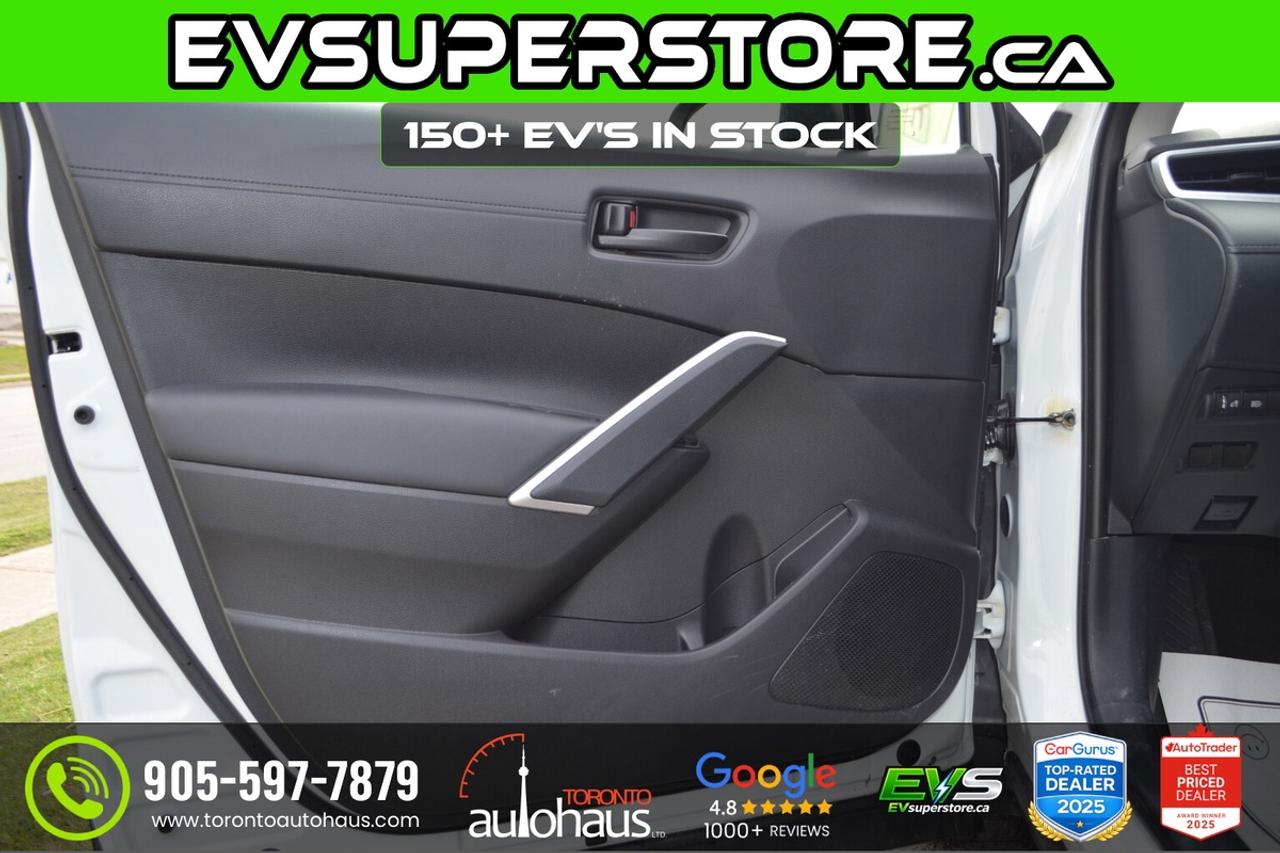 2023 Toyota Corolla Cross SUNROOF I OFF LEASE I 1 OWNER Photo