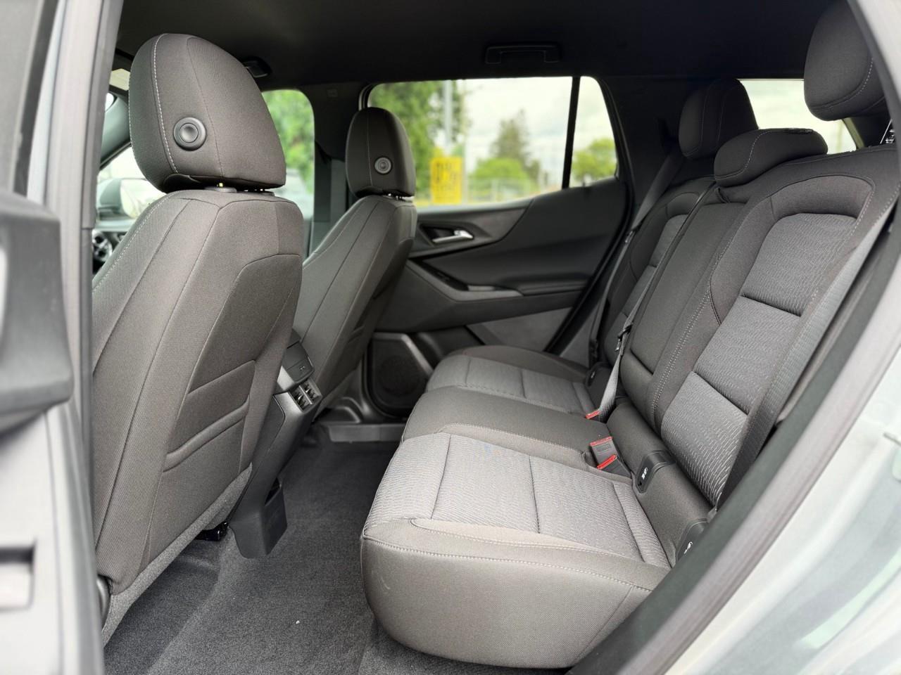 2026 Chevrolet Equinox LT 4dr Front-Wheel Drive Photo