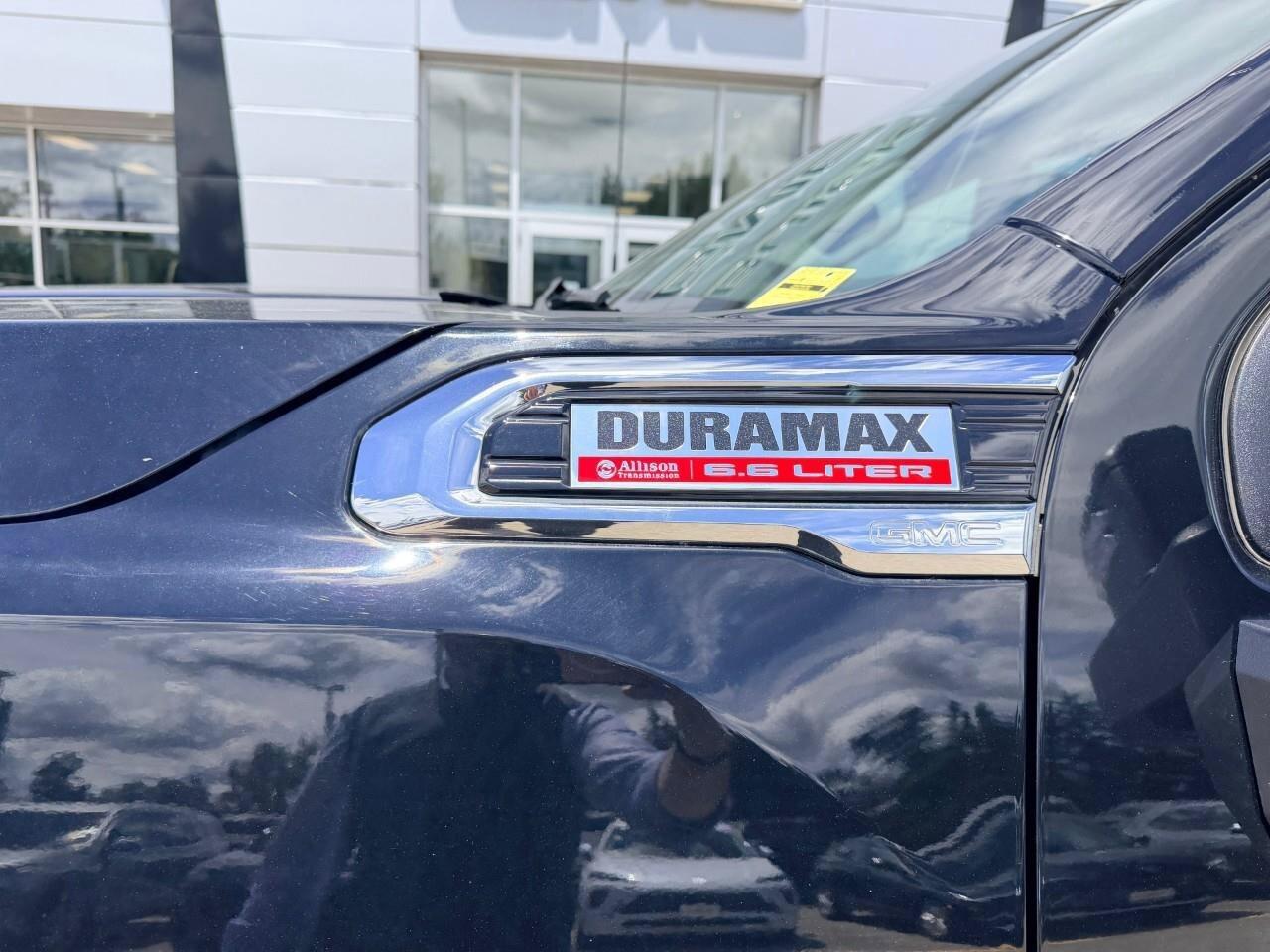 2022 GMC Sierra 3500HD 4WD Reg Cab 142  SLE Photo