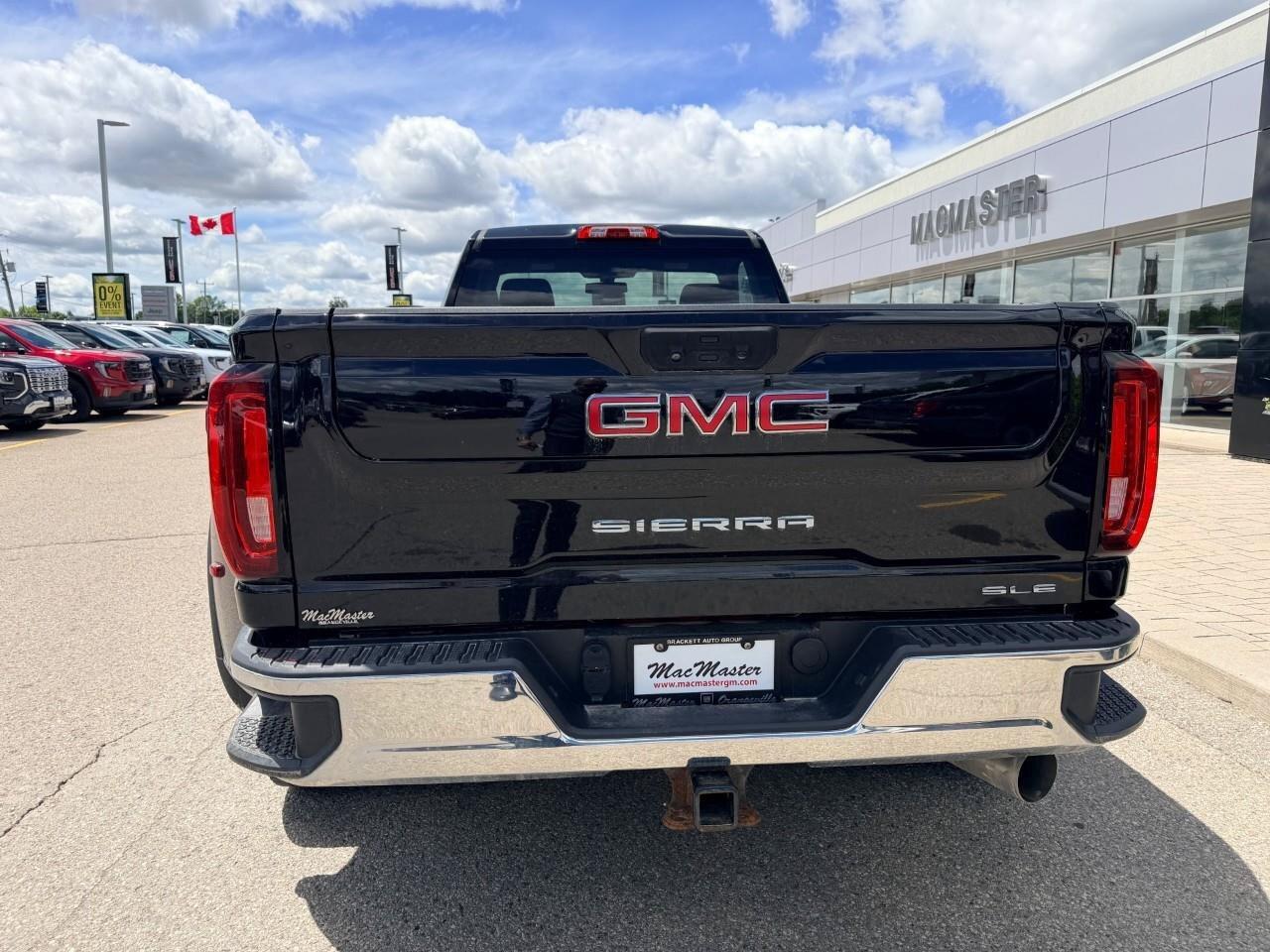 2022 GMC Sierra 3500HD 4WD Reg Cab 142  SLE Photo