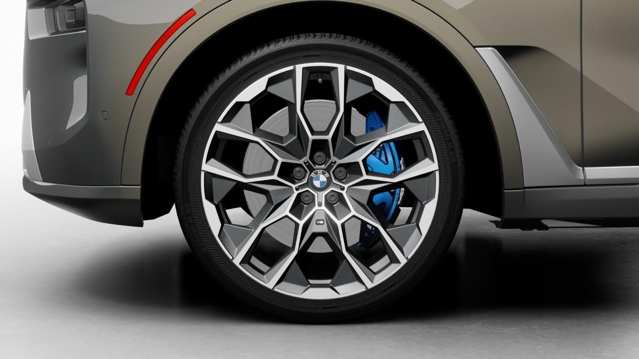 2027 BMW X7 xDrive40i 4dr All-Wheel Drive Sports Activity Vehicle Photo