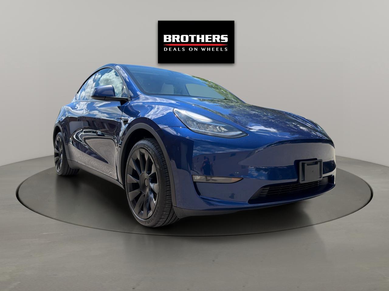 2022 Tesla Model Y Long Range AWD Photo0