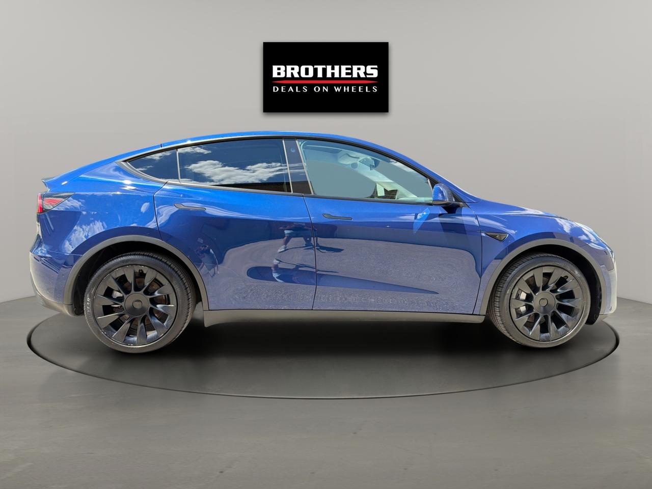 2022 Tesla Model Y Long Range AWD Photo