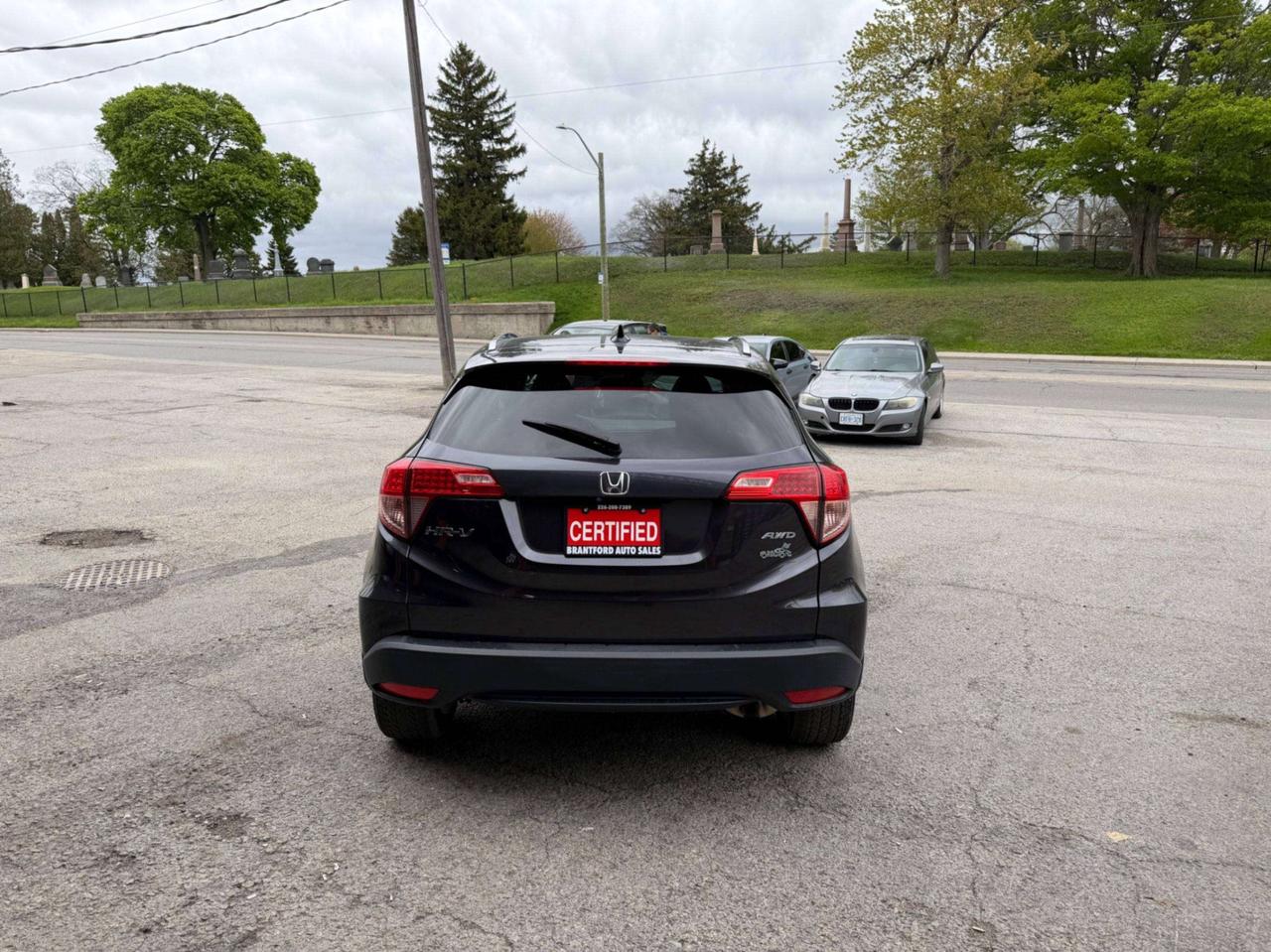 2016 Honda HR-V EX-L Photo2