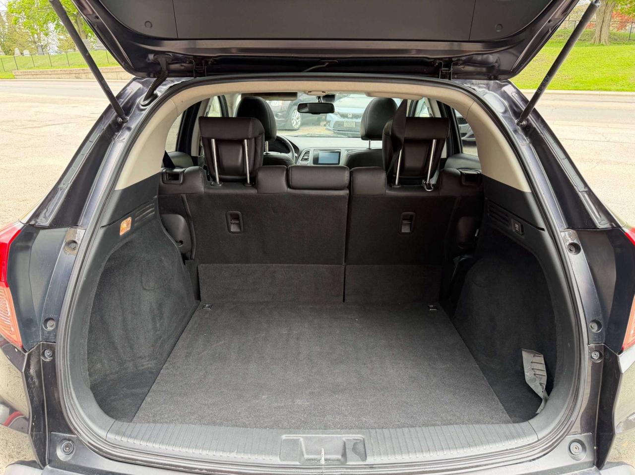 2016 Honda HR-V EX-L Photo