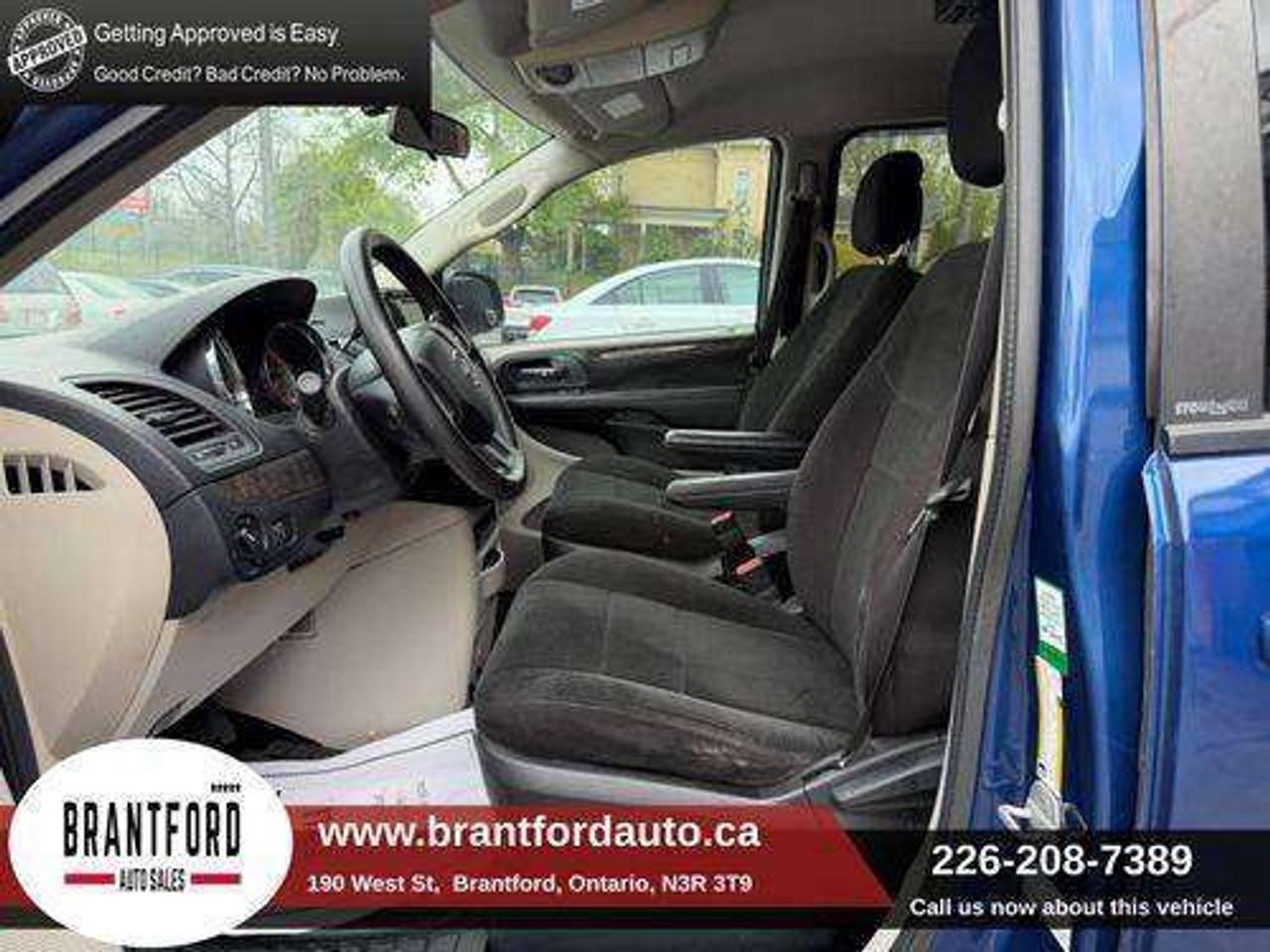 2011 Dodge Grand Caravan SXT Photo