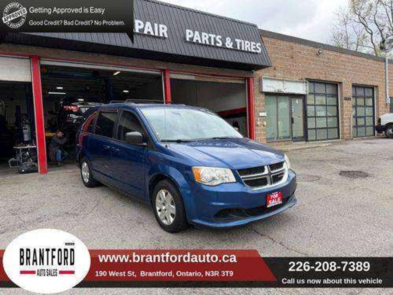 2011 Dodge Grand Caravan SXT Photo