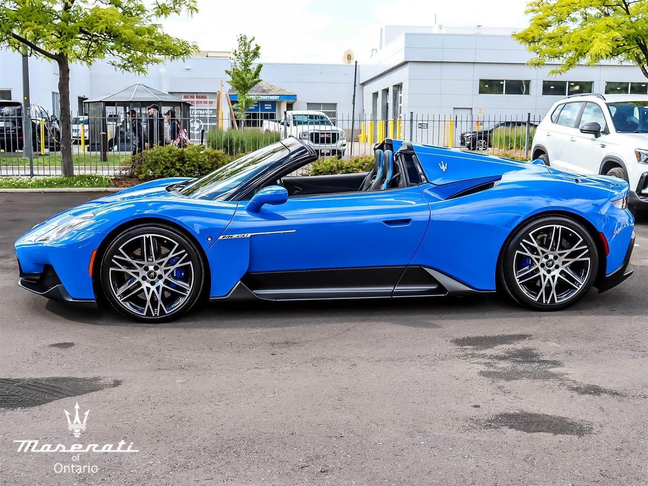 2023 Maserati MC20 Cielo 2dr Rear-Wheel Drive Convertible Photo4