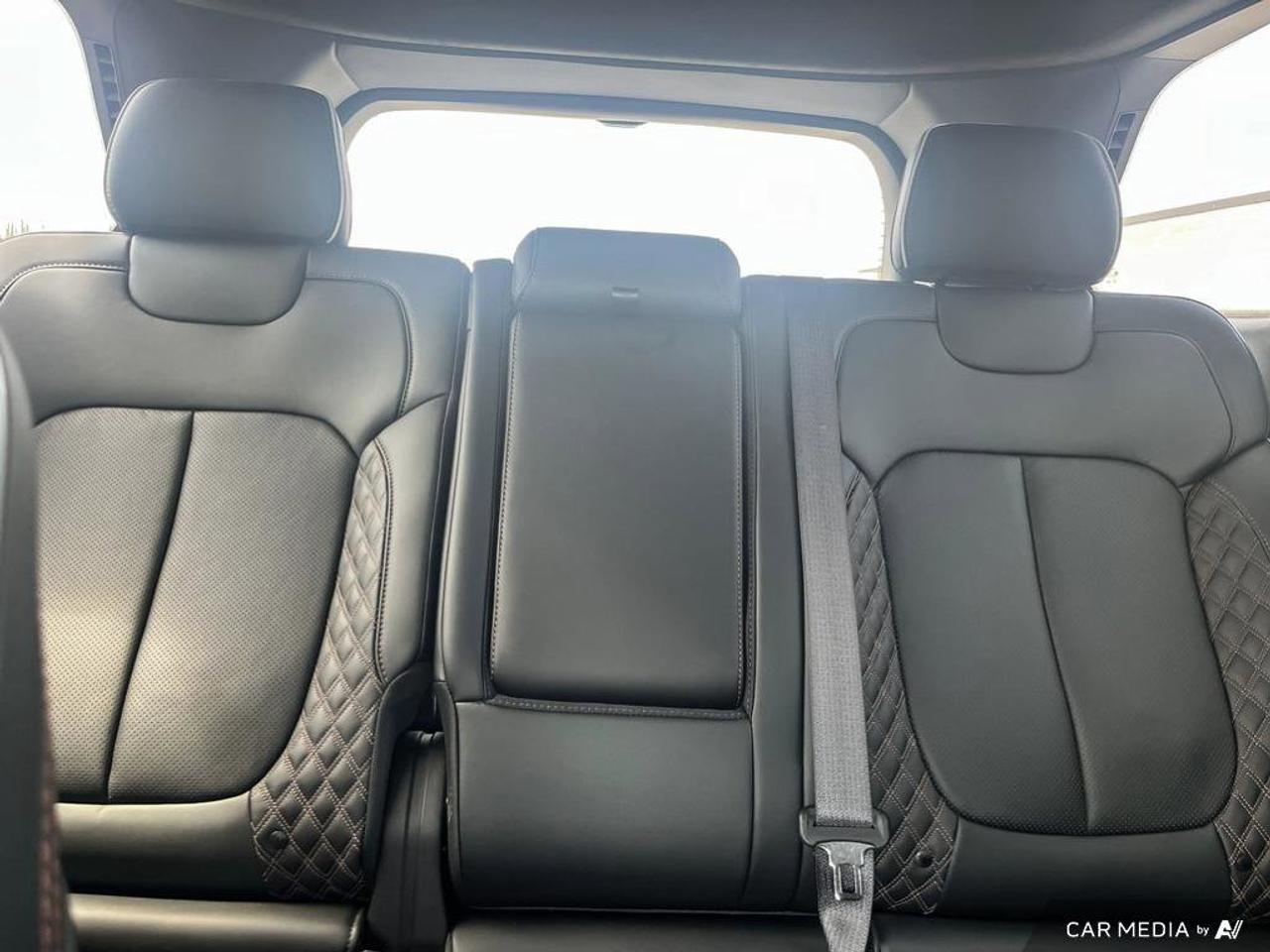 2023 Jeep Grand Cherokee 4xe Summit Reserve | Navigation | Leather | Sunroof | Remote Start | Rain Sensing Wipers | Photo