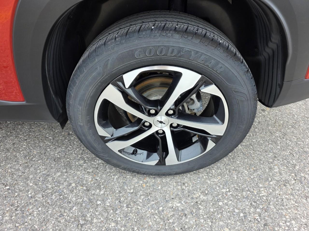 2024 Chevrolet Trax 1RS 4dr Front-Wheel Drive Photo