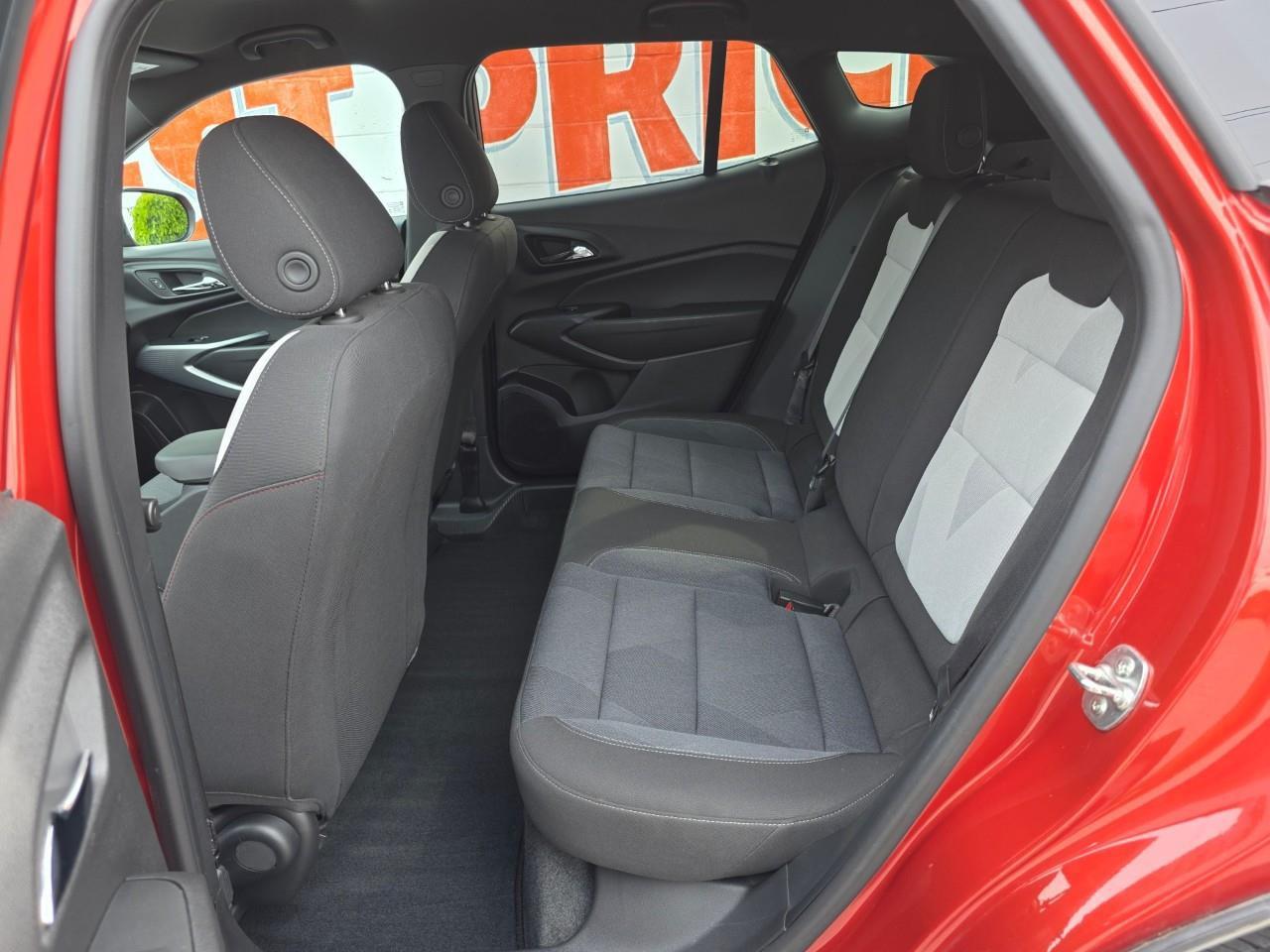 2024 Chevrolet Trax 1RS 4dr Front-Wheel Drive Photo