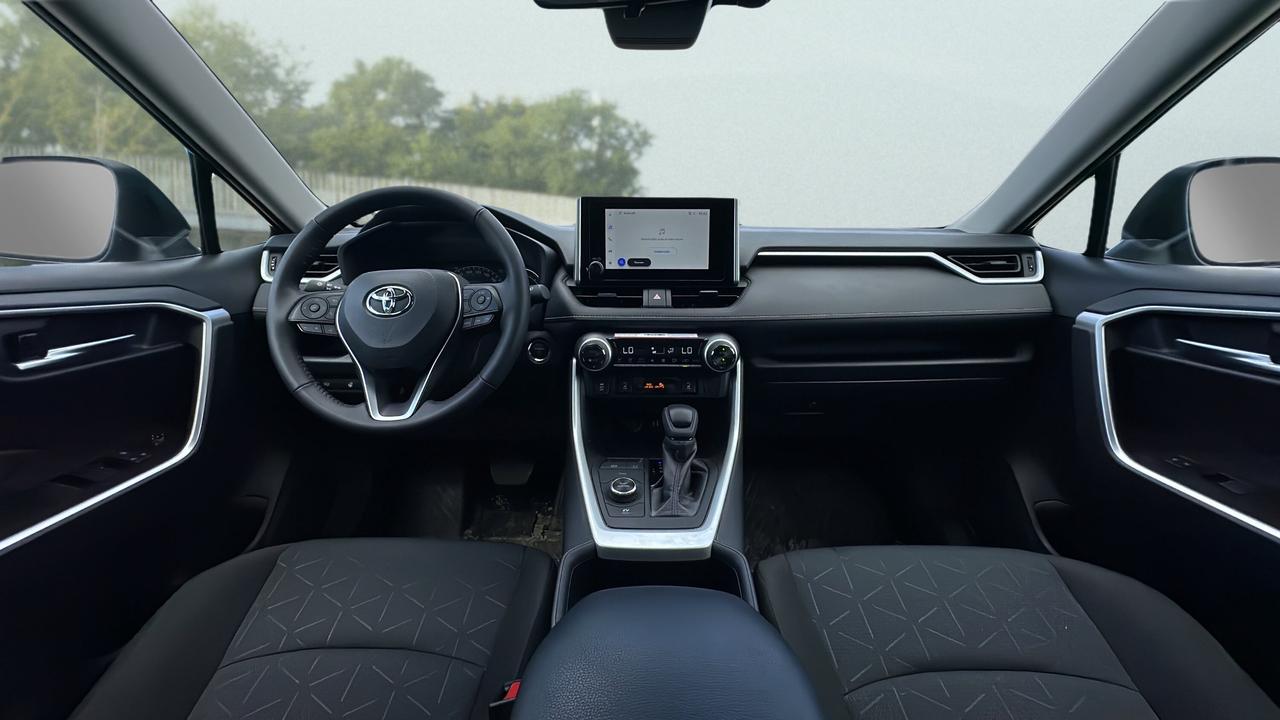 2025 Toyota RAV4 Hybrid  Photo