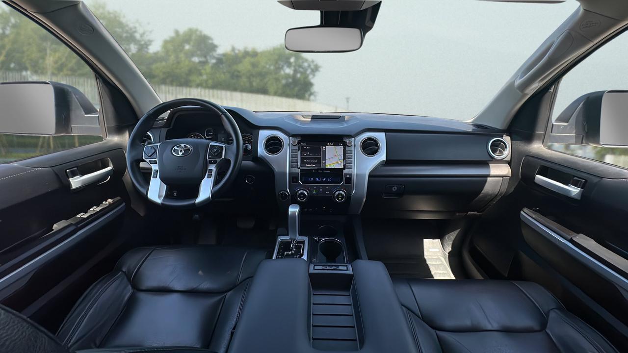 2021 Toyota Tundra 4X4 CrewMax SR5 Photo