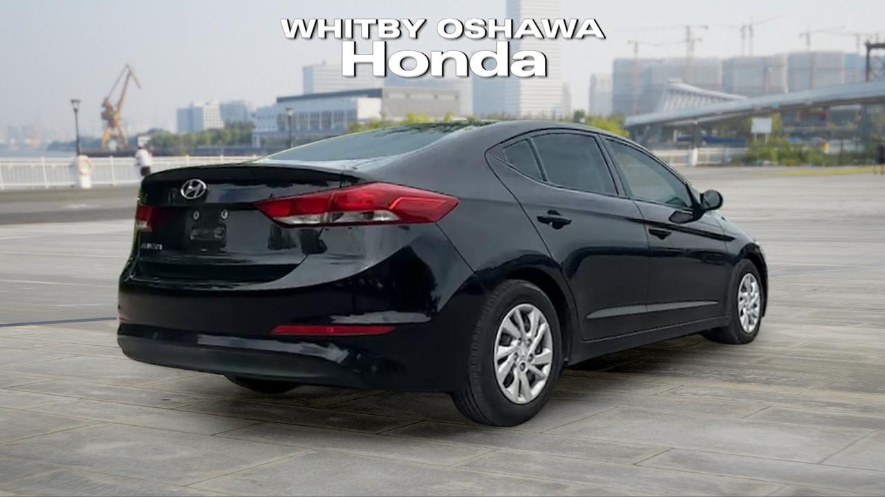 2017 Hyundai Elantra 4DR SDN AUTO LE Photo
