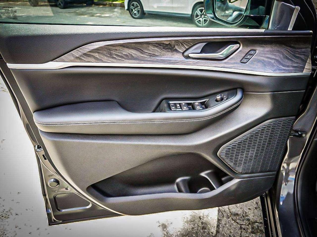 2026 Jeep Grand Cherokee  Photo