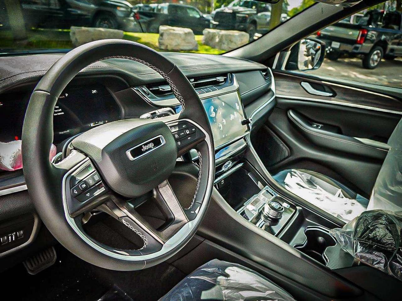 2026 Jeep Grand Cherokee  Photo