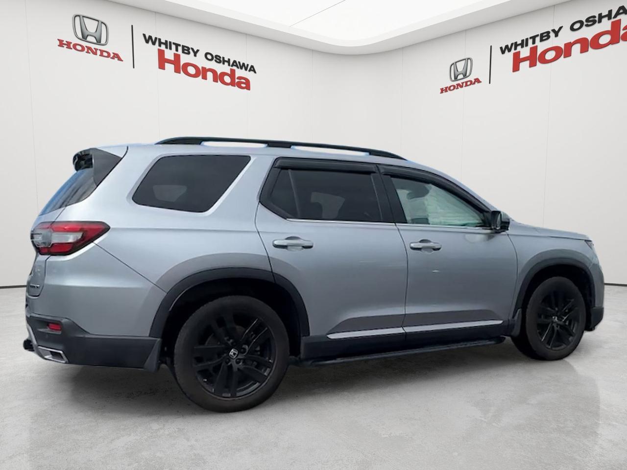 2025 Honda Pilot Touring AWD Photo