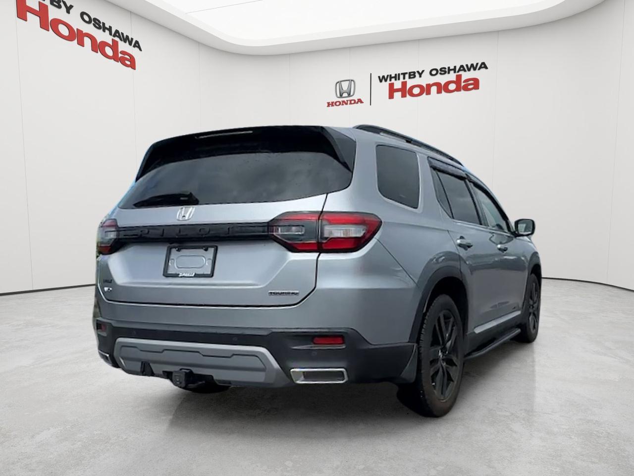 2025 Honda Pilot Touring AWD Photo