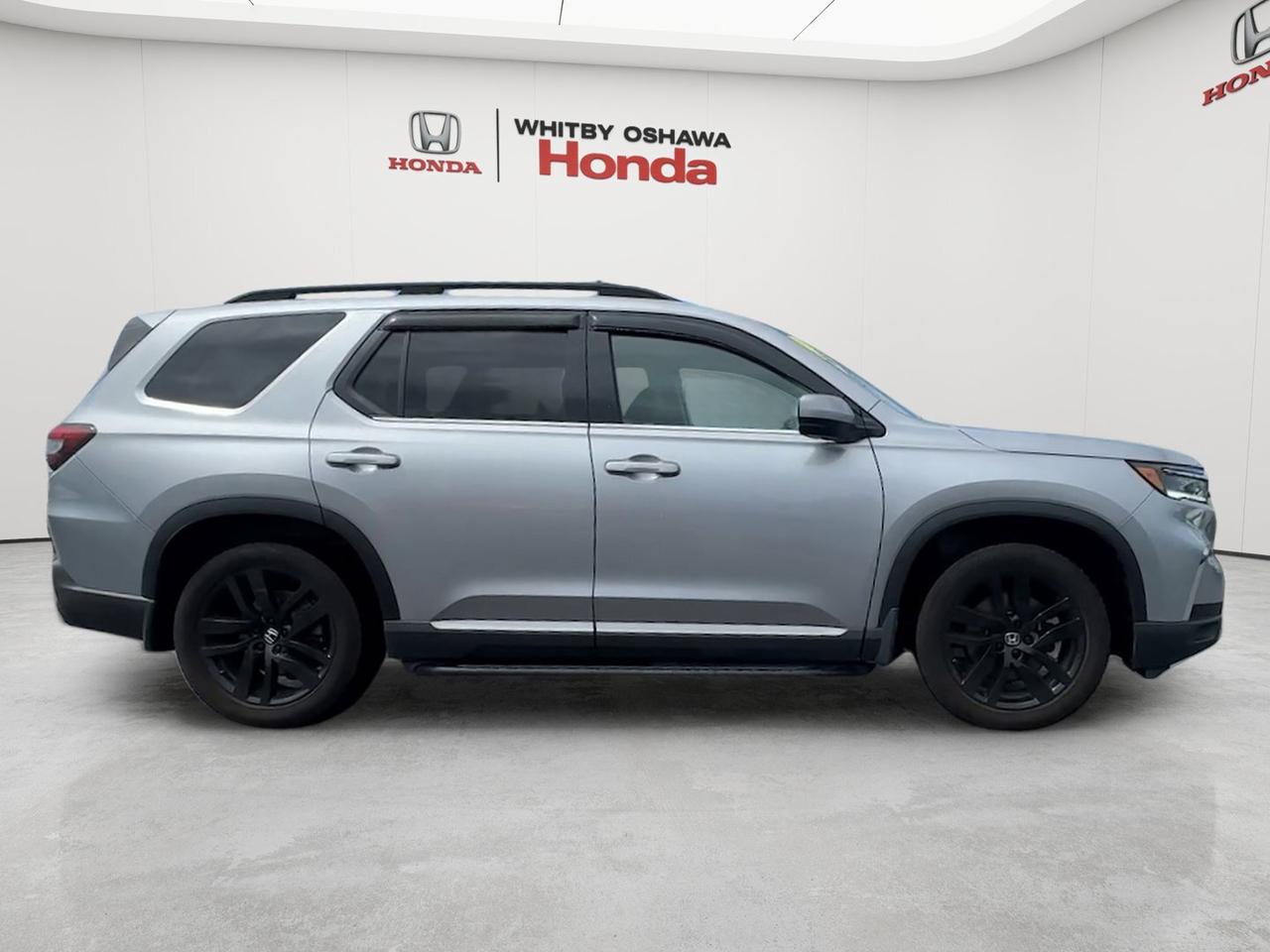 2025 Honda Pilot Touring AWD Photo