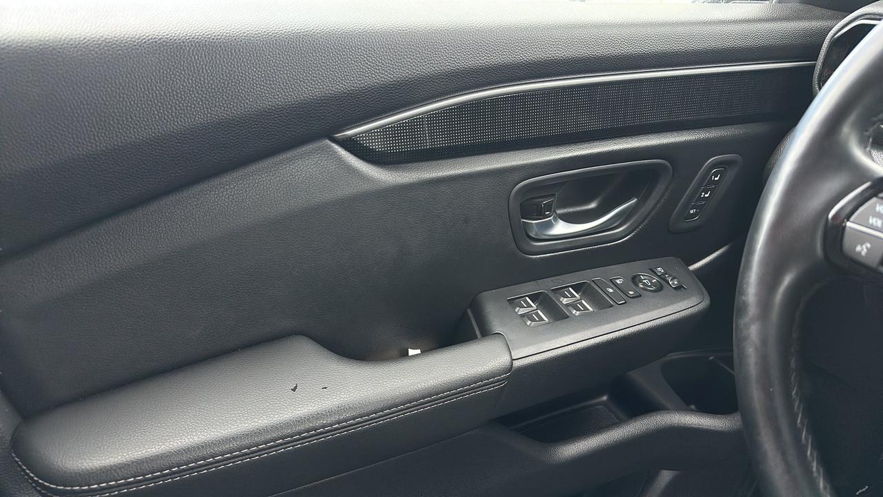2025 Honda Pilot Touring AWD Photo