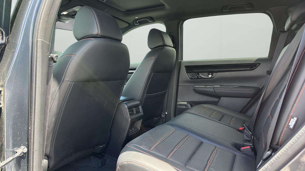 2023 Honda CR-V Hybrid Touring AWD Photo