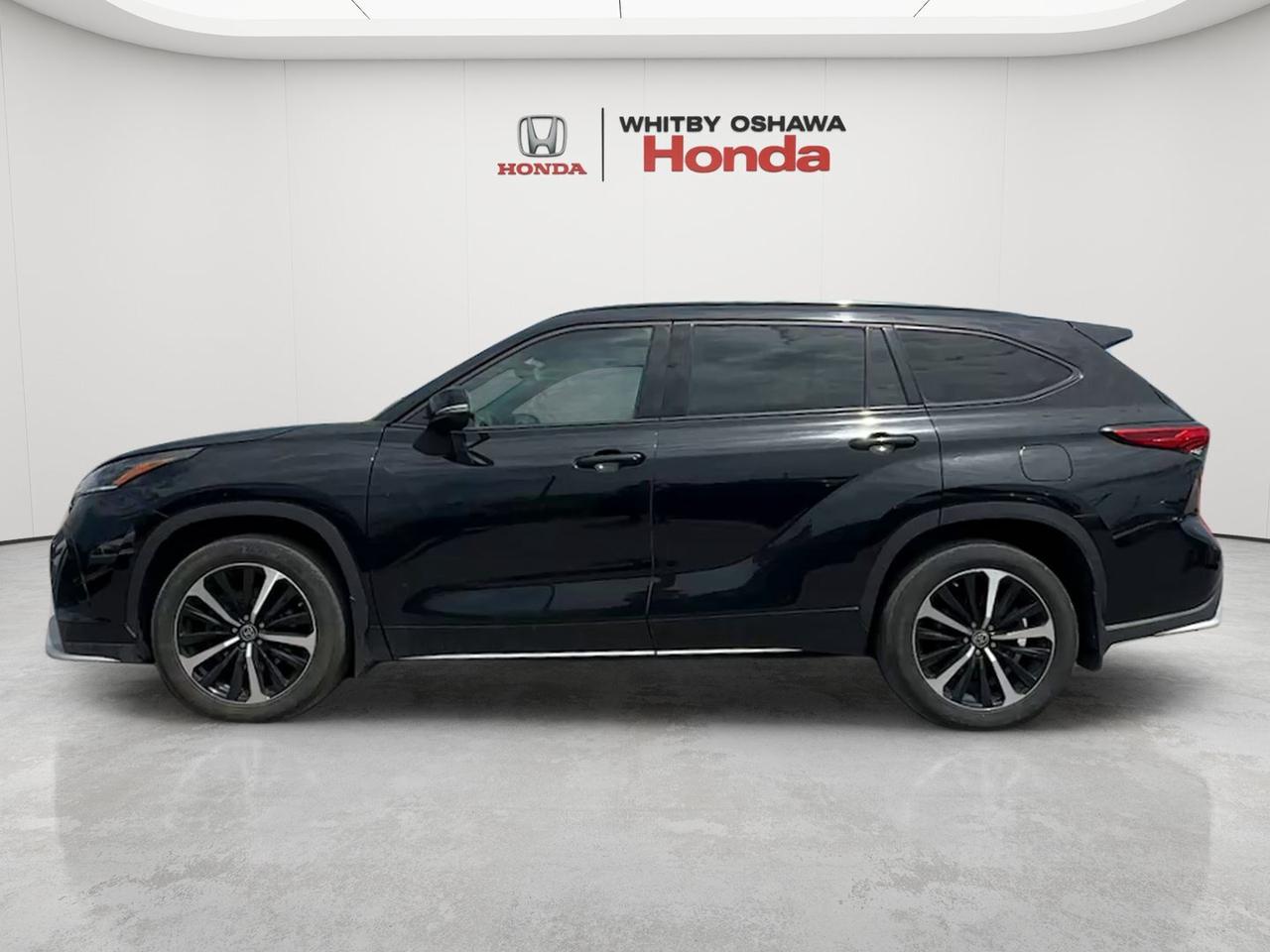 2022 Toyota Highlander XSE AWD Photo