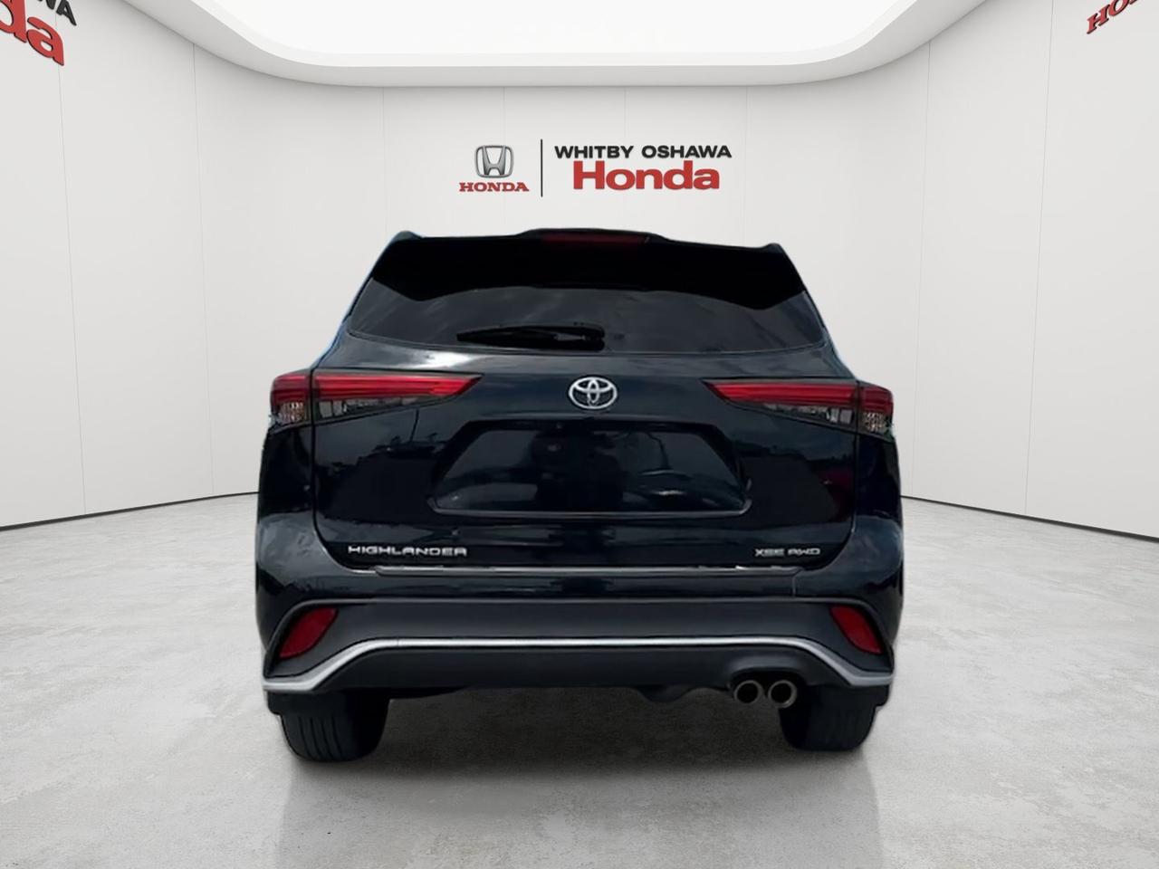 2022 Toyota Highlander XSE AWD Photo