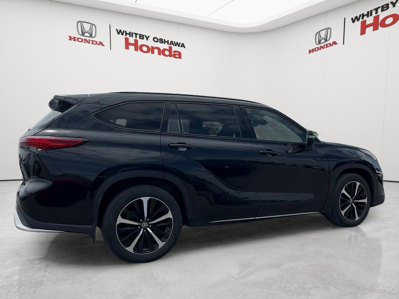 2022 Toyota Highlander XSE AWD Photo